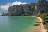 Tonsai Bay Resort 